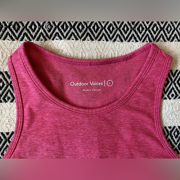 NWT Outdoor Voices x Bev Atheta Crop Top Flamingo Pink - large - Picture 4 of 11